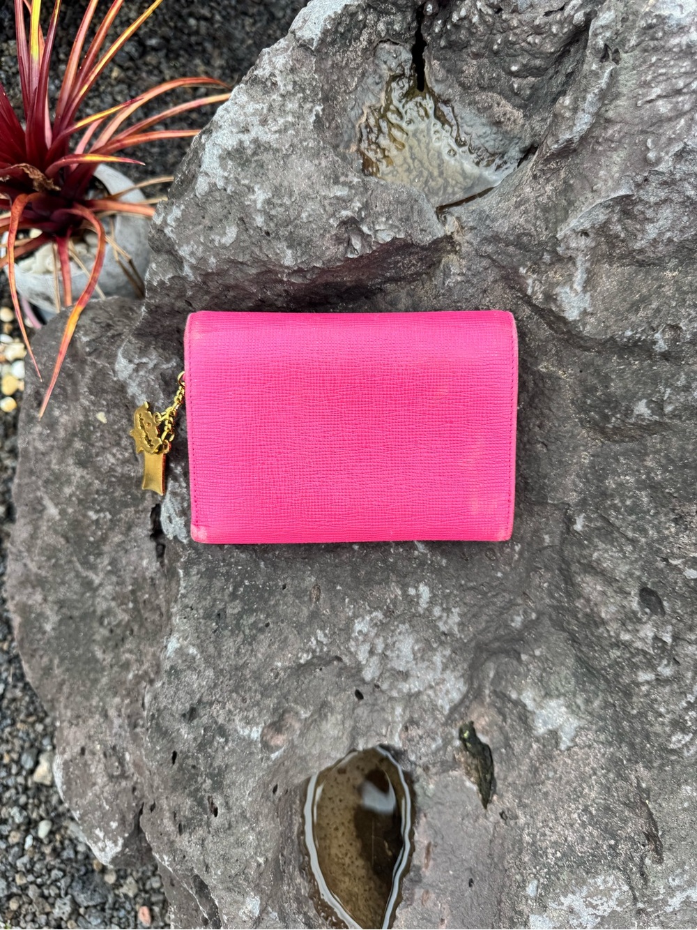 MCM Hot Pink Leather Trifold Wallet Charm Detail with COA - Picture 4 of 16